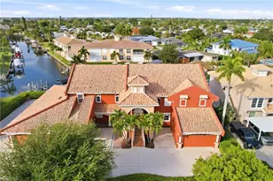 728 Victoria Dr, Cape Coral, FL 33904 - Photo 1