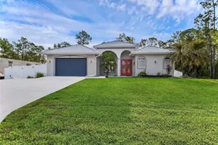 816 Columbus Ave, Lehigh Acres, FL 33972 - Photo 1