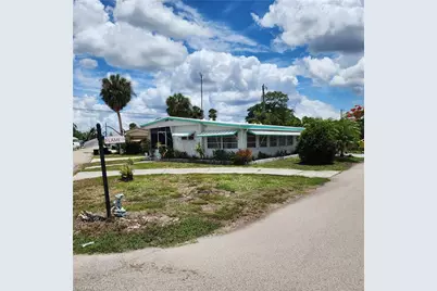 136 Amber Ave, North Fort Myers, FL 33917 - Photo 1
