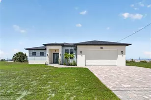 4210 NE 14th Ave, Cape Coral, FL 33909 - Photo 1
