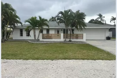 27541 Suffridge Dr, Bonita Springs, FL 34135 - Photo 1