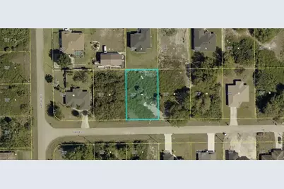 437 Poplar St, Lehigh Acres, FL 33974 - Photo 1