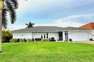 420 NE 9th St, Cape Coral, FL 33909 - Photo 1