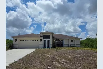 820 Rue Labeau Cir, Fort Myers, FL 33913 - Photo 1