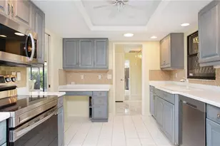 319 Reynolds Ct, Naples, FL 34112 - Photo 1