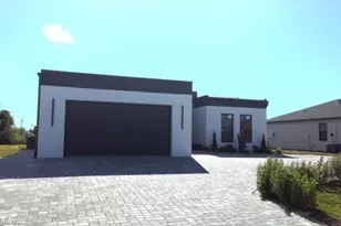 204 NW 6th St, Cape Coral, FL 33993 - Photo 1