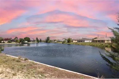 1118 SW 31st Ter, Cape Coral, FL 33914 - Photo 1