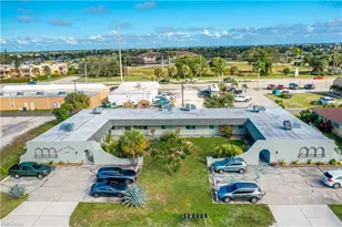 2927 SE 15th Pl, Cape Coral, FL 33904 - Photo 1
