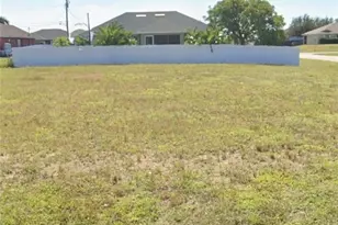 418 Kismet Pkwy W, Cape Coral, FL 33993 - Photo 1