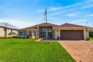 527 SW 40th Terrace, Cape Coral, FL 33914 - Photo 1