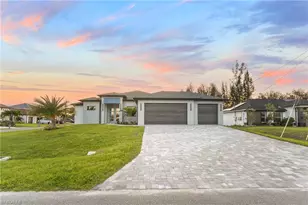 142 SW 33rd Pl, Cape Coral, FL 33991 - Photo 1