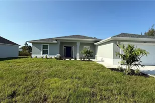 1424 NE 37th St, Cape Coral, FL 33909 - Photo 1