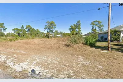 1157 Nimitz Blvd, Lehigh Acres, FL 33974 - Photo 1
