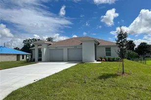 6064 Laurelwood Dr, Fort Myers, FL 33905 - Photo 1