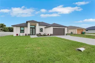 1412 NE 2nd Pl, Cape Coral, FL 33909 - Photo 1
