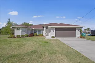 126 SE 15th Pl, Cape Coral, FL 33990 - Photo 1