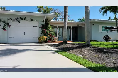 253 Bayshore Dr, Cape Coral, FL 33904 - Photo 1