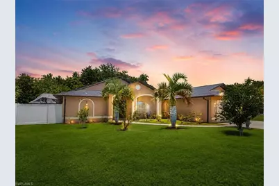 622 SE 10th Ave, Cape Coral, FL 33990 - Photo 1