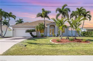 532 W Archer Parkway, Cape Coral, FL 33904 - Photo 1