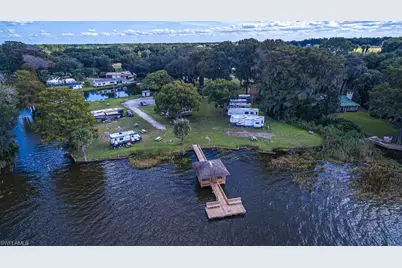 48 Harbor Cir, Astatula, FL 34705 - Photo 1