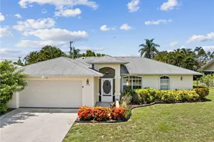 1514 NE 2nd St, Cape Coral, FL 33909 - Photo 1