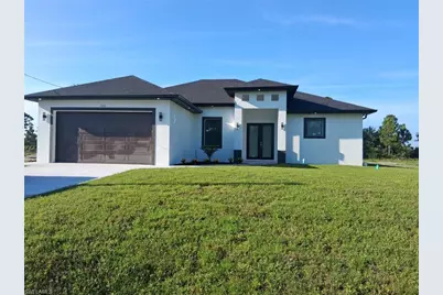 1106 Edelweiss St E, Lehigh Acres, FL 33974 - Photo 1