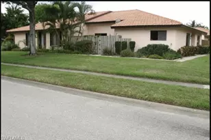 1426 Park Shore Cir, Fort Myers, FL 33901 - Photo 1
