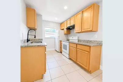 1572 Cypress Dr, Fort Myers, FL 33907 - Photo 1