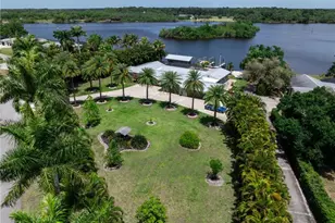14562 Riverside Dr, Fort Myers, FL 33905 - Photo 1