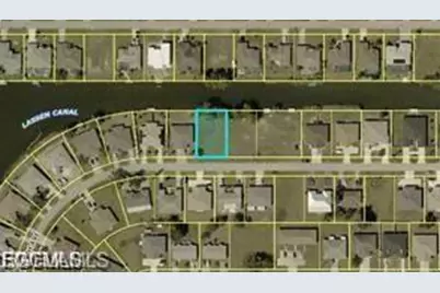 527 SE 4th Ter, Cape Coral, FL 33990 - Photo 1