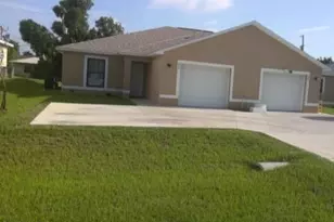 203 SE 13th St, Cape Coral, FL 33990 - Photo 1