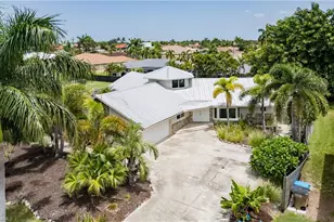 529 Coral Dr, Cape Coral, FL 33904 - Photo 1