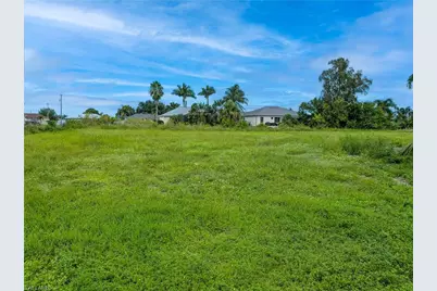 1332 NE 21st Ave, Cape Coral, FL 33909 - Photo 1