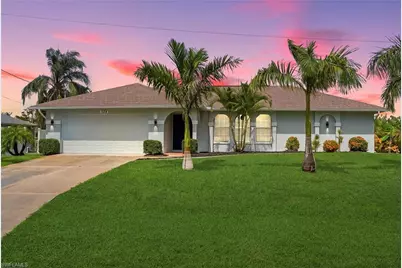 524 SE 8th Pl, Cape Coral, FL 33990 - Photo 1