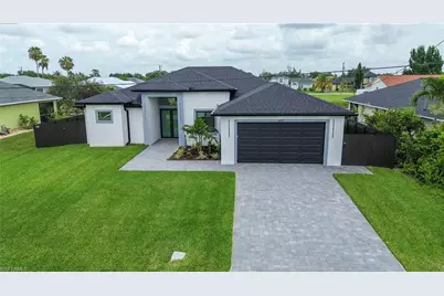 407 SE 16th St, Cape Coral, FL 33990 - Photo 1