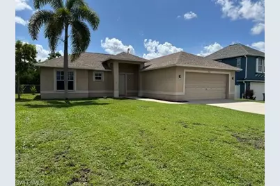 1401 SW 1st Pl, Cape Coral, FL 33991 - Photo 1