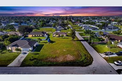 1322 SW 34th St, Cape Coral, FL 33914 - Photo 1