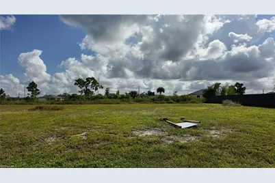 4313 NE 11th Ave, Cape Coral, FL 33909 - Photo 1