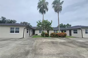 621 SE 13th Pl, Cape Coral, FL 33990 - Photo 1