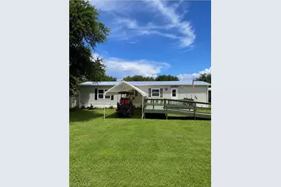 1111 10th St, Okeechobee, FL 34974 - Photo 1