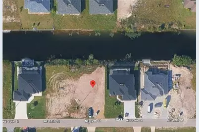 1703 NE 12th St, Cape Coral, FL 33909 - Photo 1