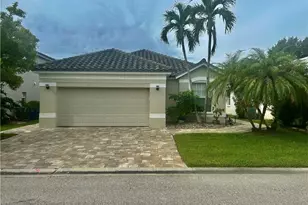 11228 Lakeland Cir, Fort Myers, FL 33913 - Photo 1