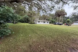 102 Little Grove Ln, North Fort Myers, FL 33917 - Photo 1
