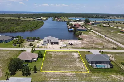 4628 NW 34th Ter, Cape Coral, FL 33993 - Photo 1