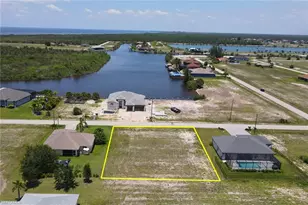 4628 NW 34th Terrace, Cape Coral, FL 33993 - Photo 1