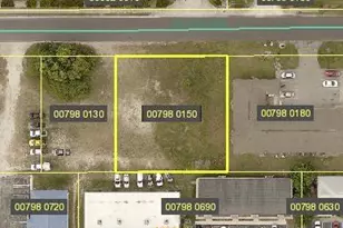 1404 SE 8th Terrace, Cape Coral, FL 33990 - Photo 1
