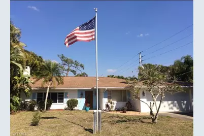 4688 Pembrooke Ln, Bonita Springs, FL 34134 - Photo 1