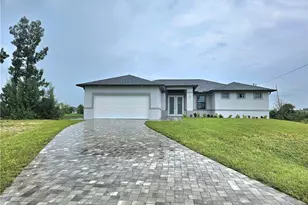 107 NE 19th Terrace, Cape Coral, FL 33909 - Photo 1