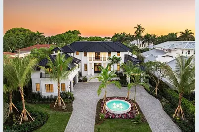 190 7th Ave N, Naples, FL 34102 - Photo 1