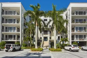 1125 Central Ave, Naples, FL 34102 - Photo 1